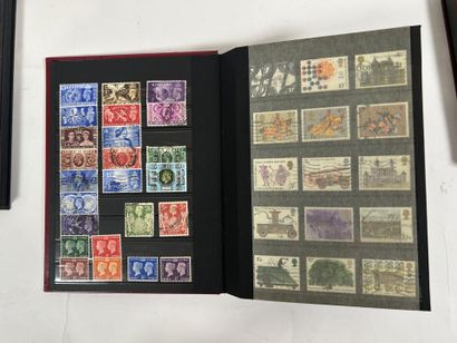 Monde : Timbres du monde en vrac obl. Dans...