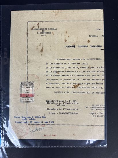 Fiscaux - Vietnam : Petit lot de timbres...