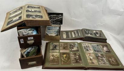 Cartes postales : Ensemble de cartes postales...