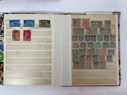 Monde : Timbres du Monde dont timbres de...