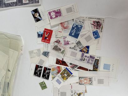 Faciale : Ensemble de timbres en Francs par...