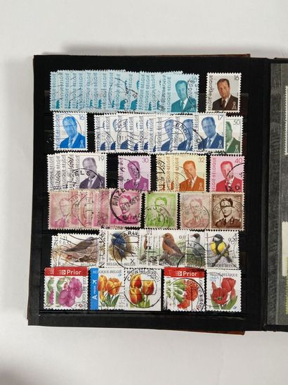 Faciale + Monde : Timbres de France Moderne...