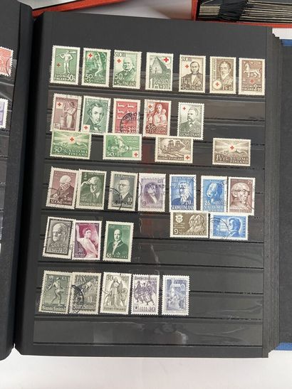 Monde : Timbres d'Europe et du Monde en majorité...