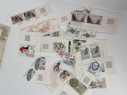 Faciale : Ensemble de timbres en Francs par...