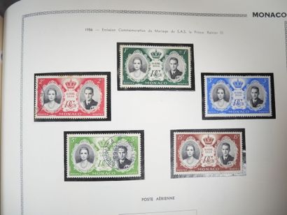 20 Classeurs. **/*/O. Europe : Timbres de...