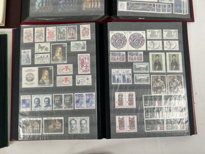 Faciale en multiple : Timbres période SM...