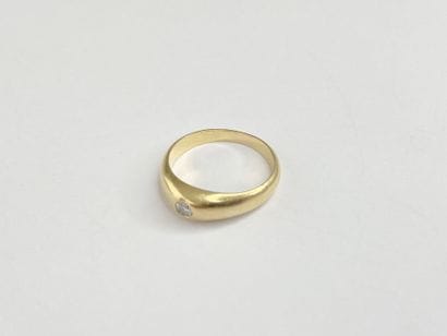 Gold and diamond ring, size 61 AC, 6.60 ...