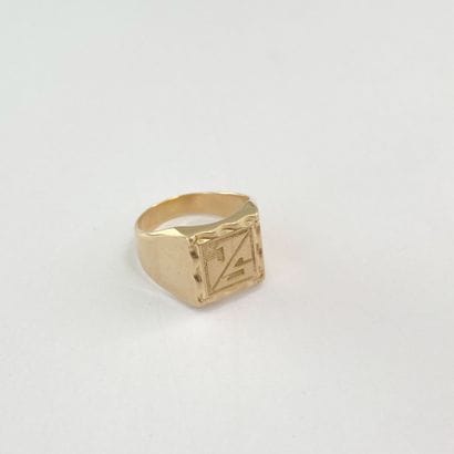 JS DGT 57 Gold Signet Ring, 11.99 g