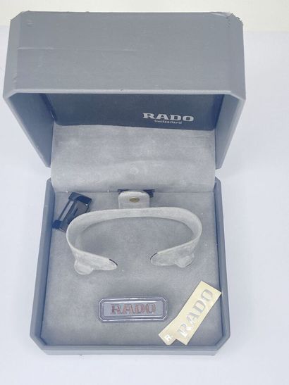 RADO Montre bracelet en céramique noir modèle...