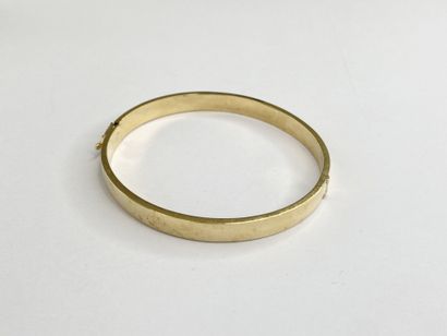 Bracelet or ouvert 5,5 cm AC 10,09 gr