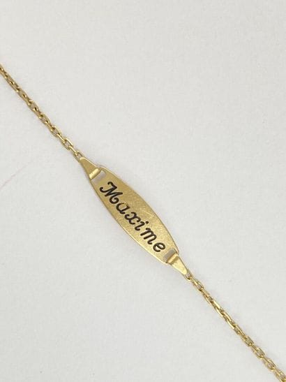 Gold ID bracelet with engravings, link bracelet,...