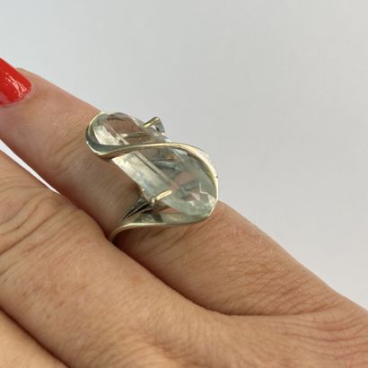Bague or gris pierre** blanche ovale dgt...
