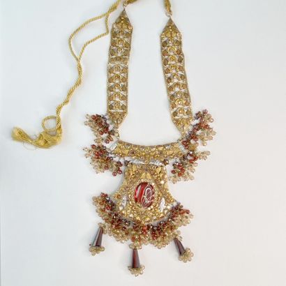Collier or pierres, galon AC 106,41 gr