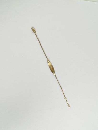 Gold ID bracelet with engravings, link bracelet,...