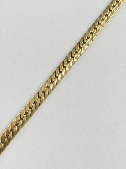 Collier or maille estampée 44 cm C 19,10...