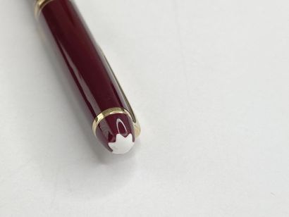 Roller MontBlanc de couleur grenat