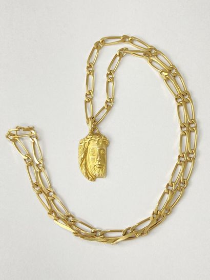Collier maille alternée 38 cm et pendentif...