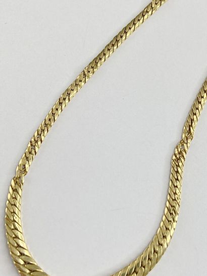 Collier or maille estampée chute 42 cm C...