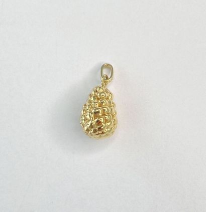 Gold pendant with design, 1.93 g