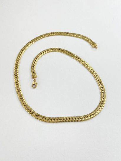 Collier or maille estampée 44 cm C 19,10...