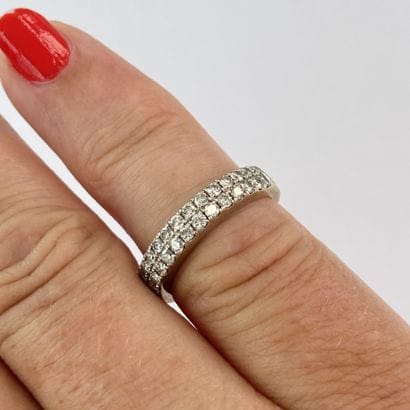Bague or gris pavage pierres** dgt 49 AC...