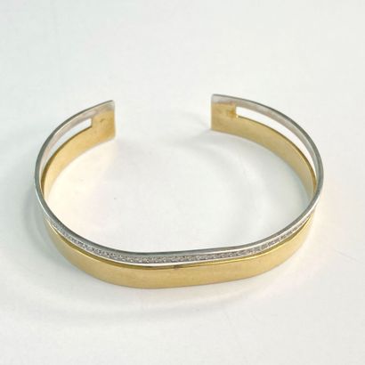 Bracelet 2 ors pierres** ouvert 5 cm C 18,82...