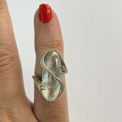 Bague or gris pierre** blanche ovale dgt...