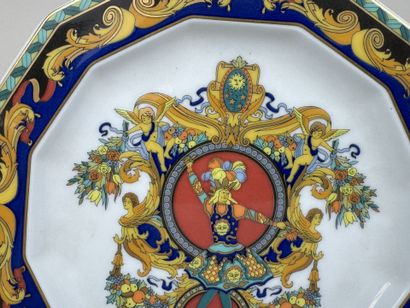 ROSENTHAL - VERSACE.
Modèle 