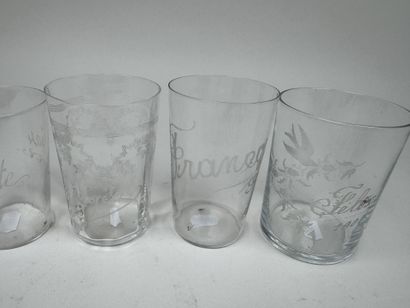 A collection of 7 glass and crystal tumblers...