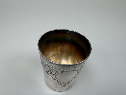 Timbale en argent 950/1000, poinçon Minerve,...