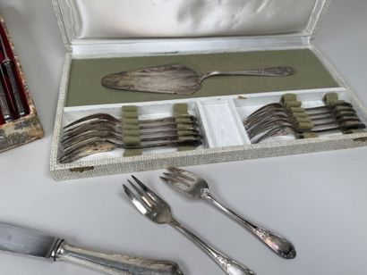 FRIONNET FRANCOIS.
Partie de ménagère en...