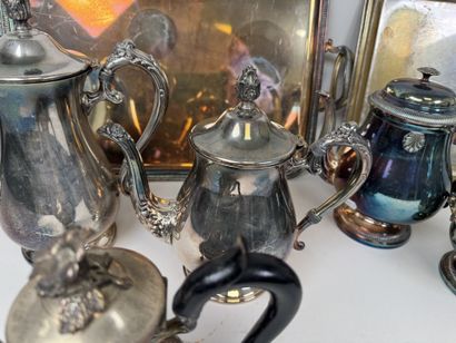 Silver plated tea service set with wooden...