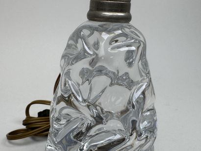 BACCARAT.
Petit pied de lampe en cristal...