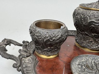 Smoker's set in patinated bronze comprising...
