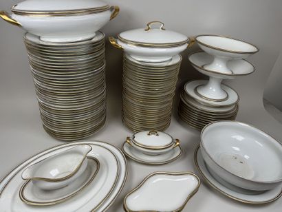 William GUERIN & Co. in Limoges.
Extensive...