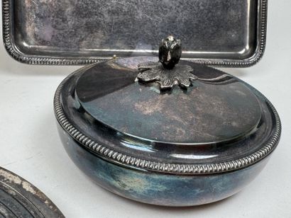 Silver plated set including:
- a small rectangular...