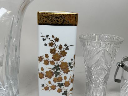 Set of two cut crystal vases, an ice bucket,...