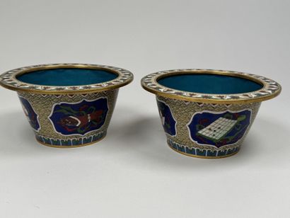 ASIA, 20th century.
Pair of cloisonné brass...