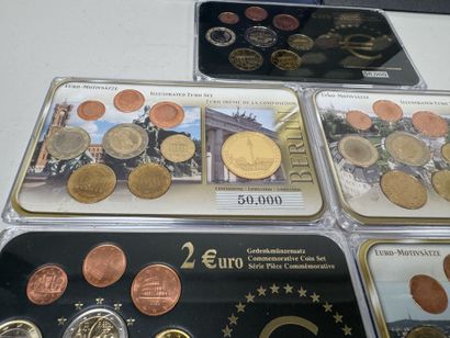 7 coffrets numismatique de pièces en Euro...
