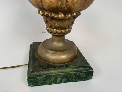 Pied de lampe en bois et métal doré à cinq...