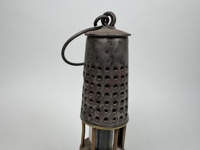 Miners' lamp made of metal and gilded metal.
H....