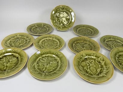 H.B. & Cie.
Choisy-le-Roi.
Set of 11 earthenware...
