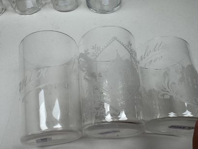 A collection of 7 glass and crystal tumblers...