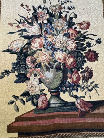 La Vallière Workshop.
Polychrome machine-woven...