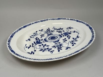 MINTON, late 19th century.
Large oval meat...