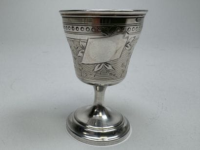 Coquetier en argent 950/1000, poinçon Minerve.
Poids...