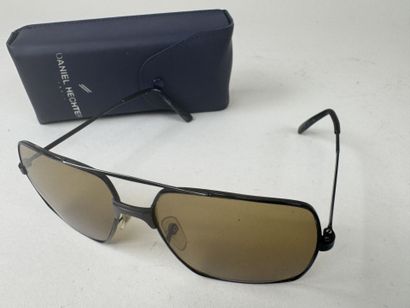 Daniel HECHTER.
Pair of sunglasses with black...