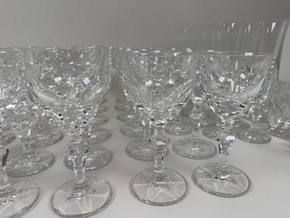 VILLEROY & BOCH.
Crystal glassware set consisting...