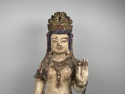 ASIA, 20th century.
GUAN YIN.
Large polychrome...