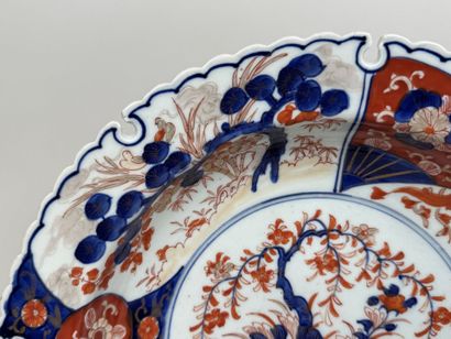 JAPAN, IMARI, early 20th century.
Large,...